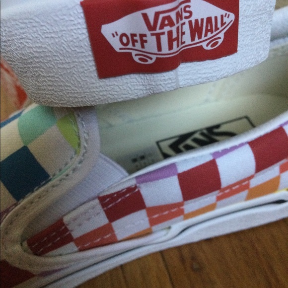 Rainbow checkered Vans - Picture 7 of 14